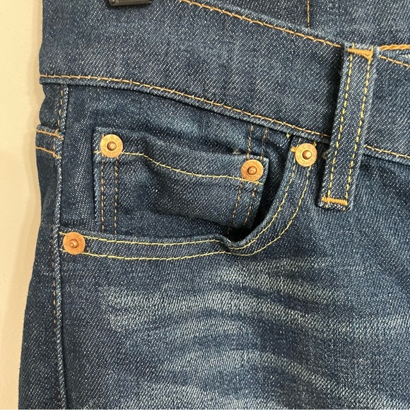 Levi's 514 Jeans Men's W28xL30 Blue Dark Wash Mid Rise Classic Fit Straight Leg - Picture 3 of 14